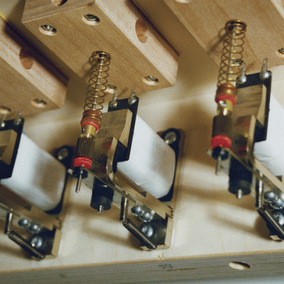 Magnetmotoren für die Subbass-Pfeifen